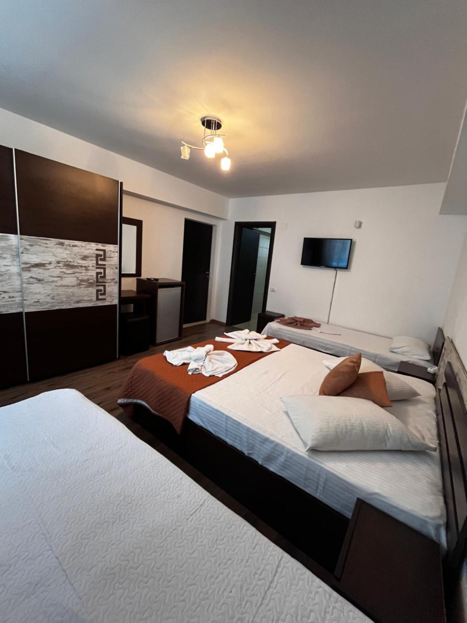 Elegance Hotel Costinesti Exterior photo
