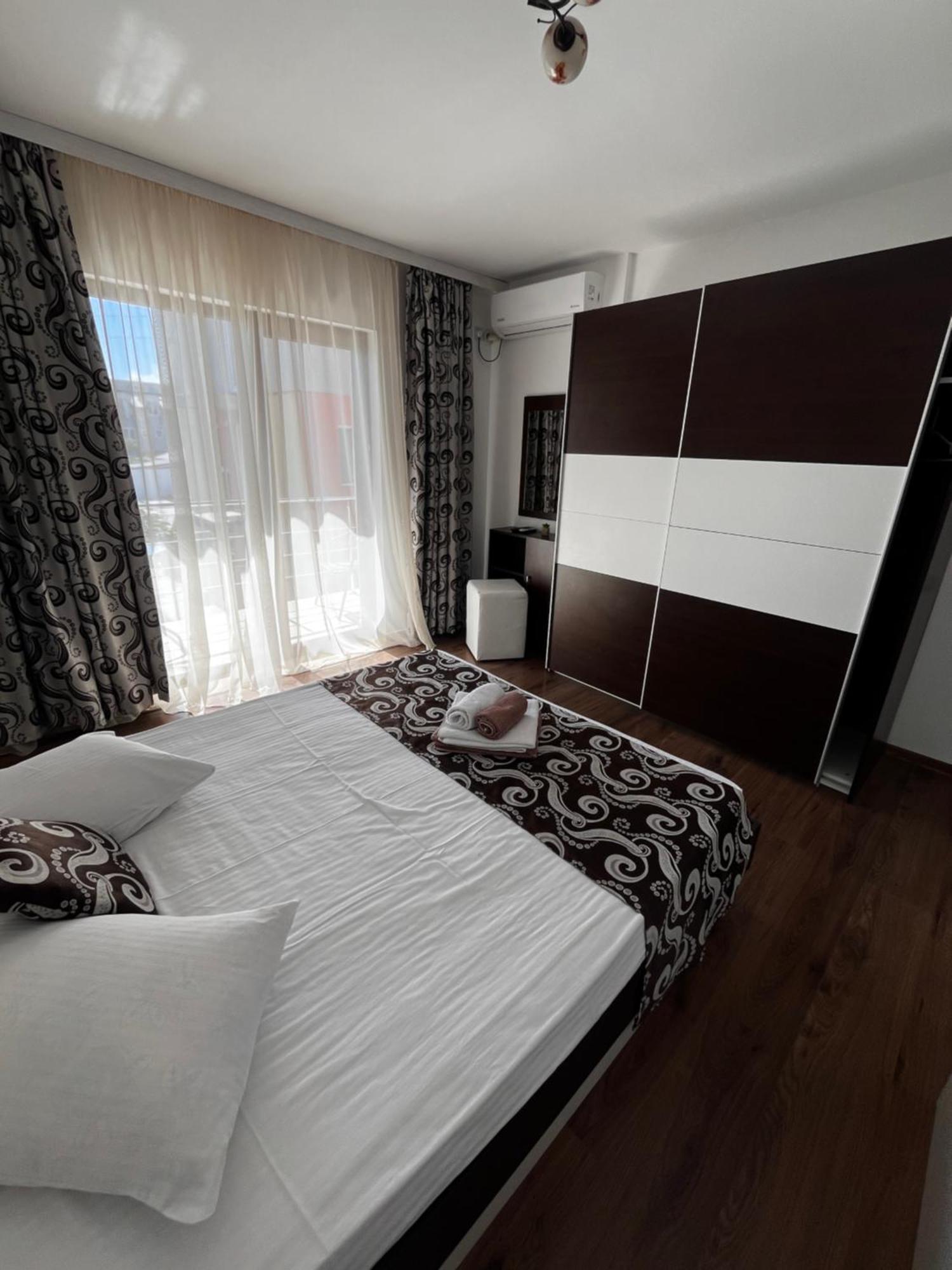 Elegance Hotel Costinesti Exterior photo