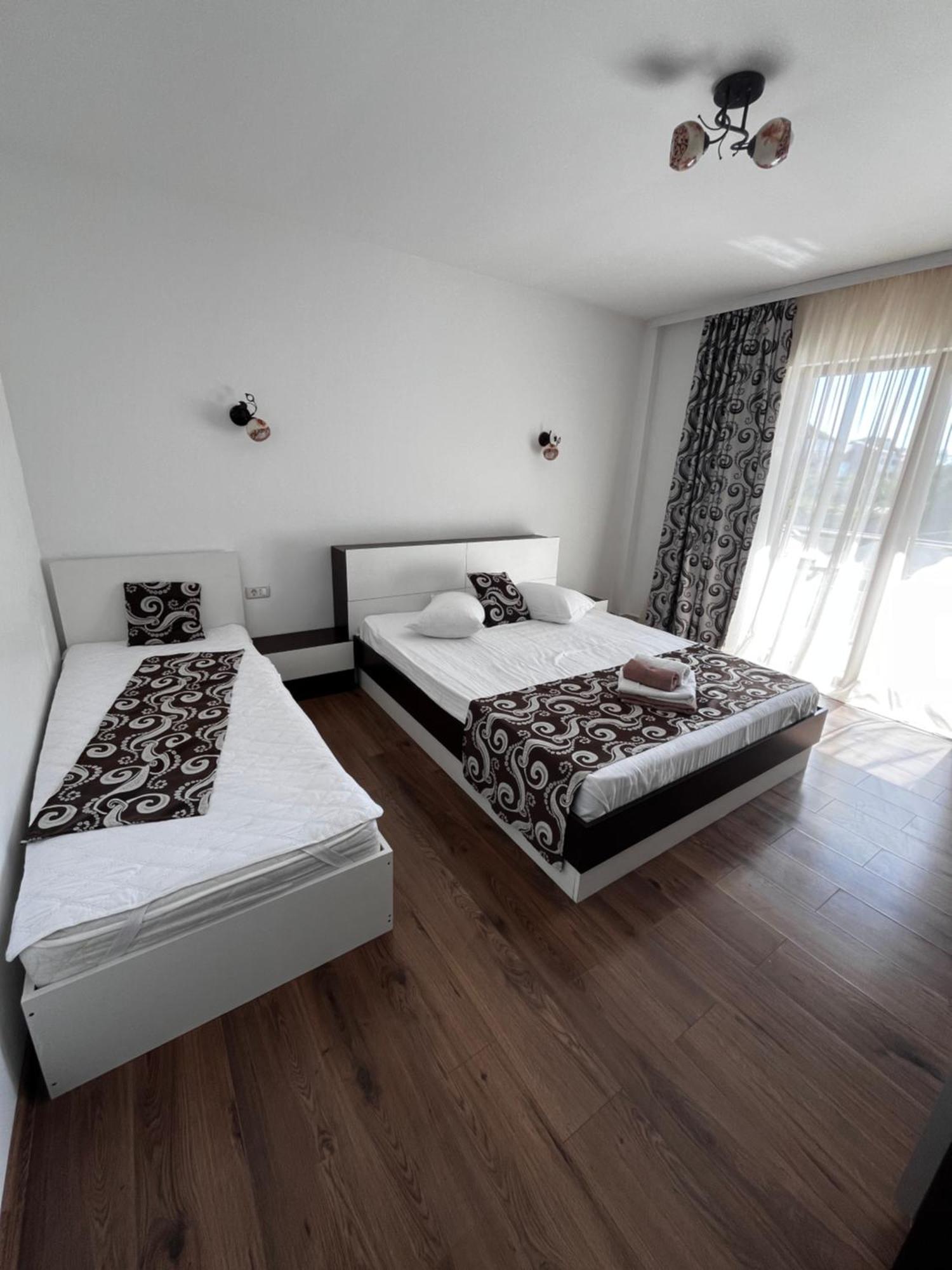 Elegance Hotel Costinesti Exterior photo