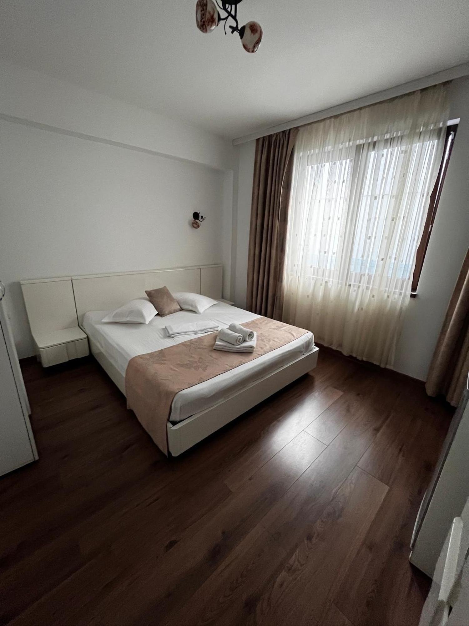 Elegance Hotel Costinesti Exterior photo