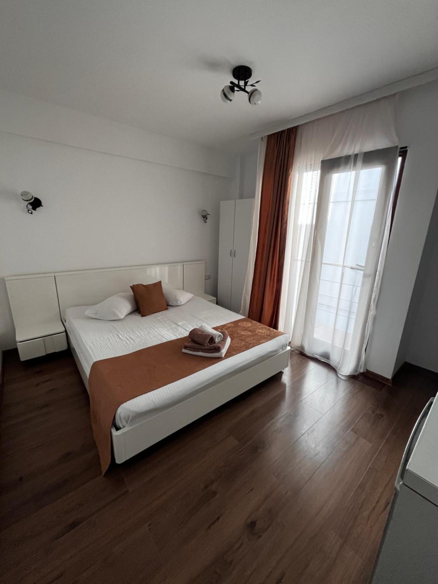 Elegance Hotel Costinesti Exterior photo