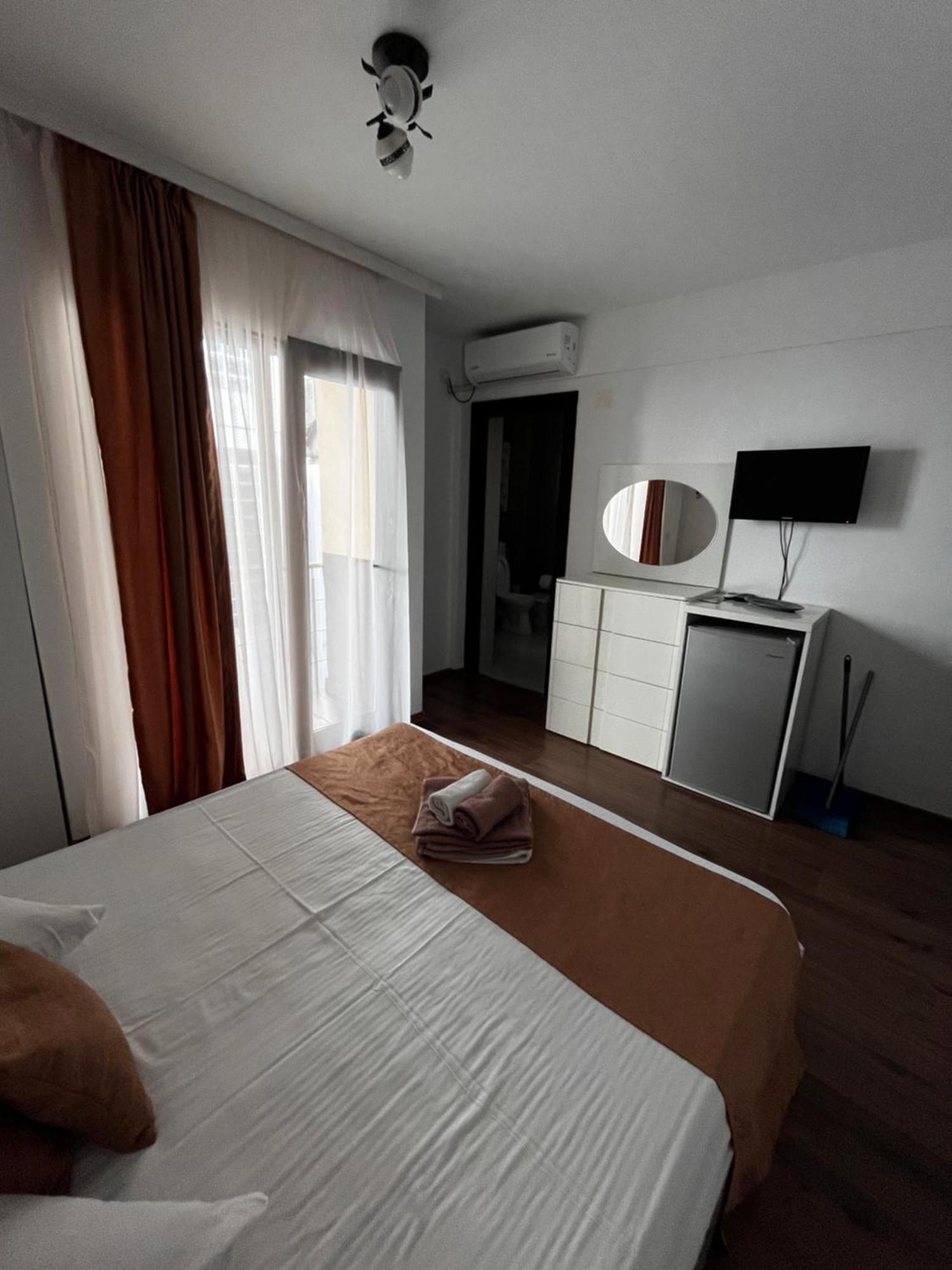 Elegance Hotel Costinesti Exterior photo